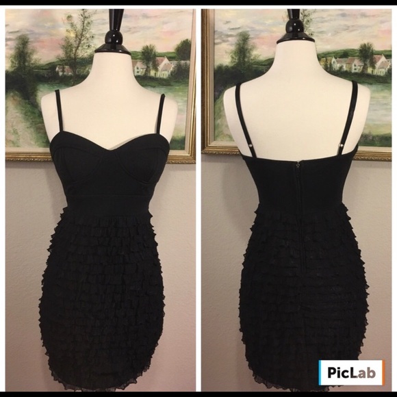 Forever 21 Dresses & Skirts - Forever 21 Like New Ruffled Fitted Bodycon Dress